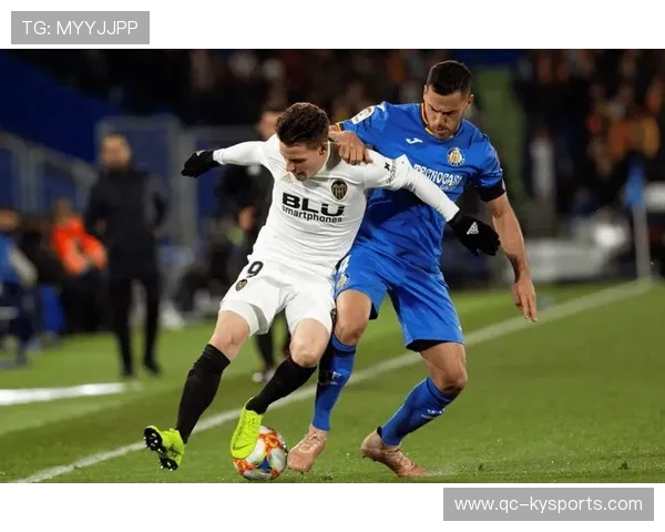 塞尔塔大翻盘，瓦伦西亚遭遇失利，瓦伦西亚和塞维利亚哪个城市更好